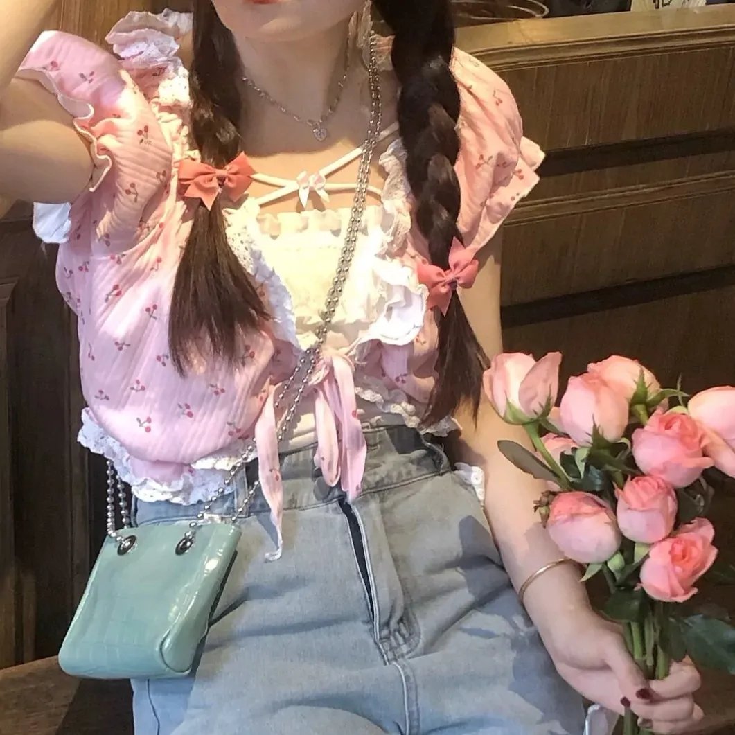 堡内怪胎封面